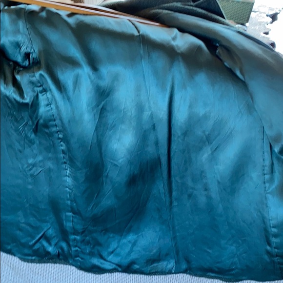 Vintage green winter coat w toggle closures - Picture 5 of 7